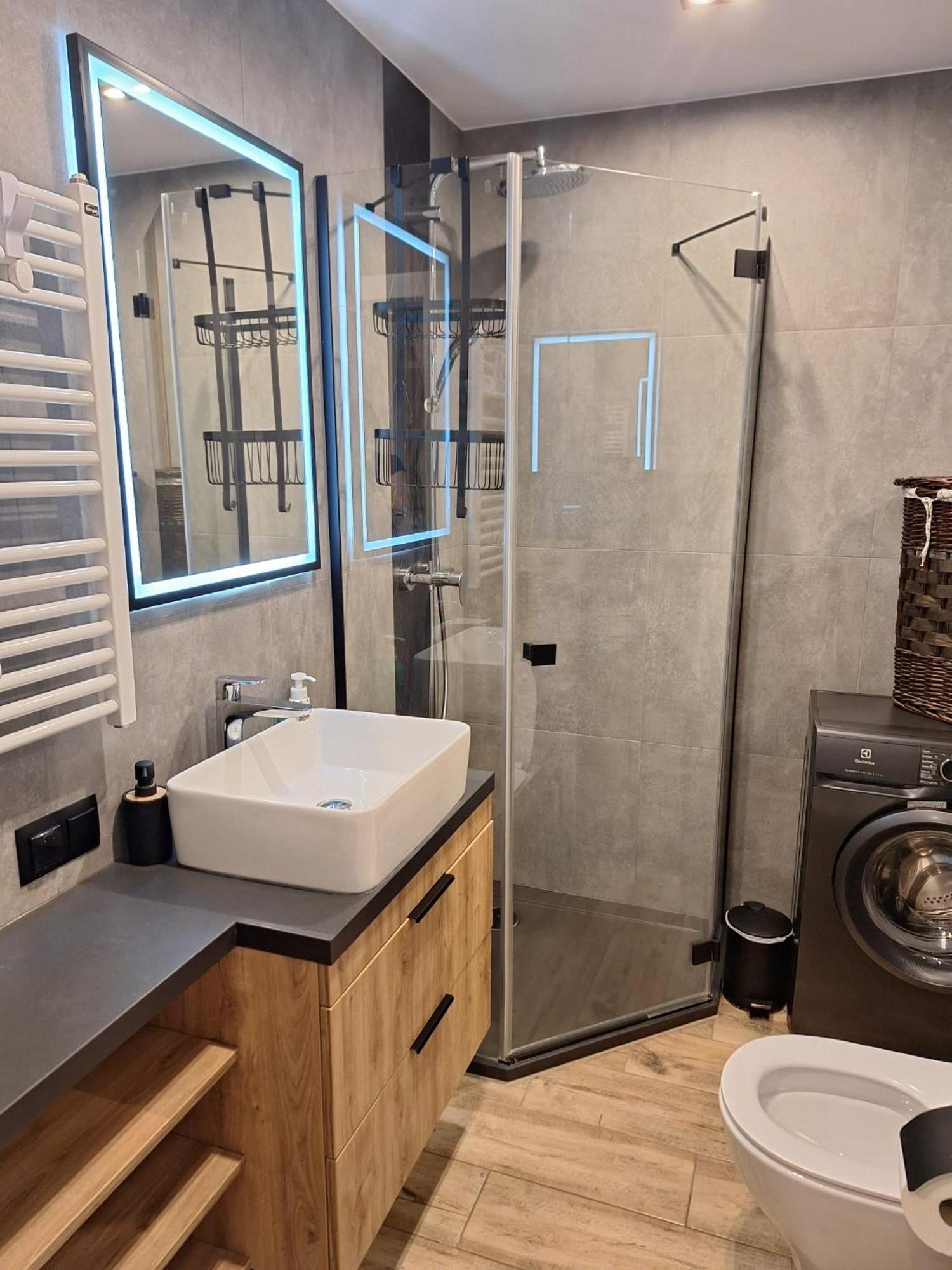 Komfortowy Apartament Dla 7 Osob Ch Arena, Prywatny Parking Gliwice Extérieur photo